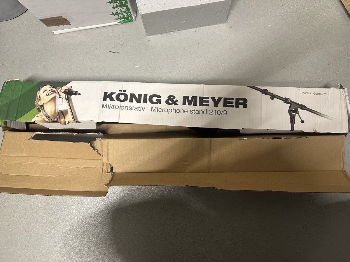 König & Meyer Instrumenten-& Notenständer: Konig & Meyer Microphone Stand 210/9 used condition – Neu (gemäss Beschreibung) aus Zürich von Sarinha_p