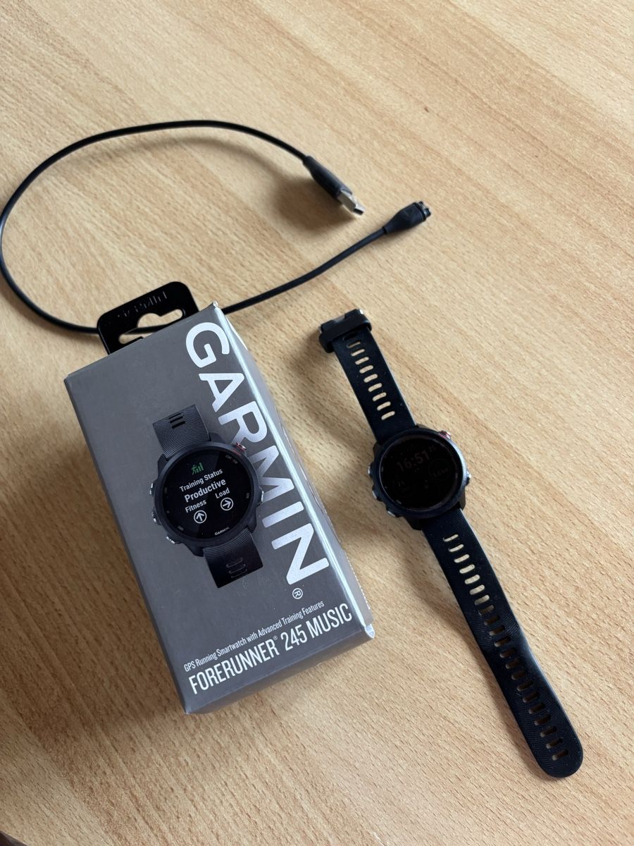 Garmin Smartwatch: Garmin Forerunner 245 Music – Usato da Schänis venduto da Majorinho 1