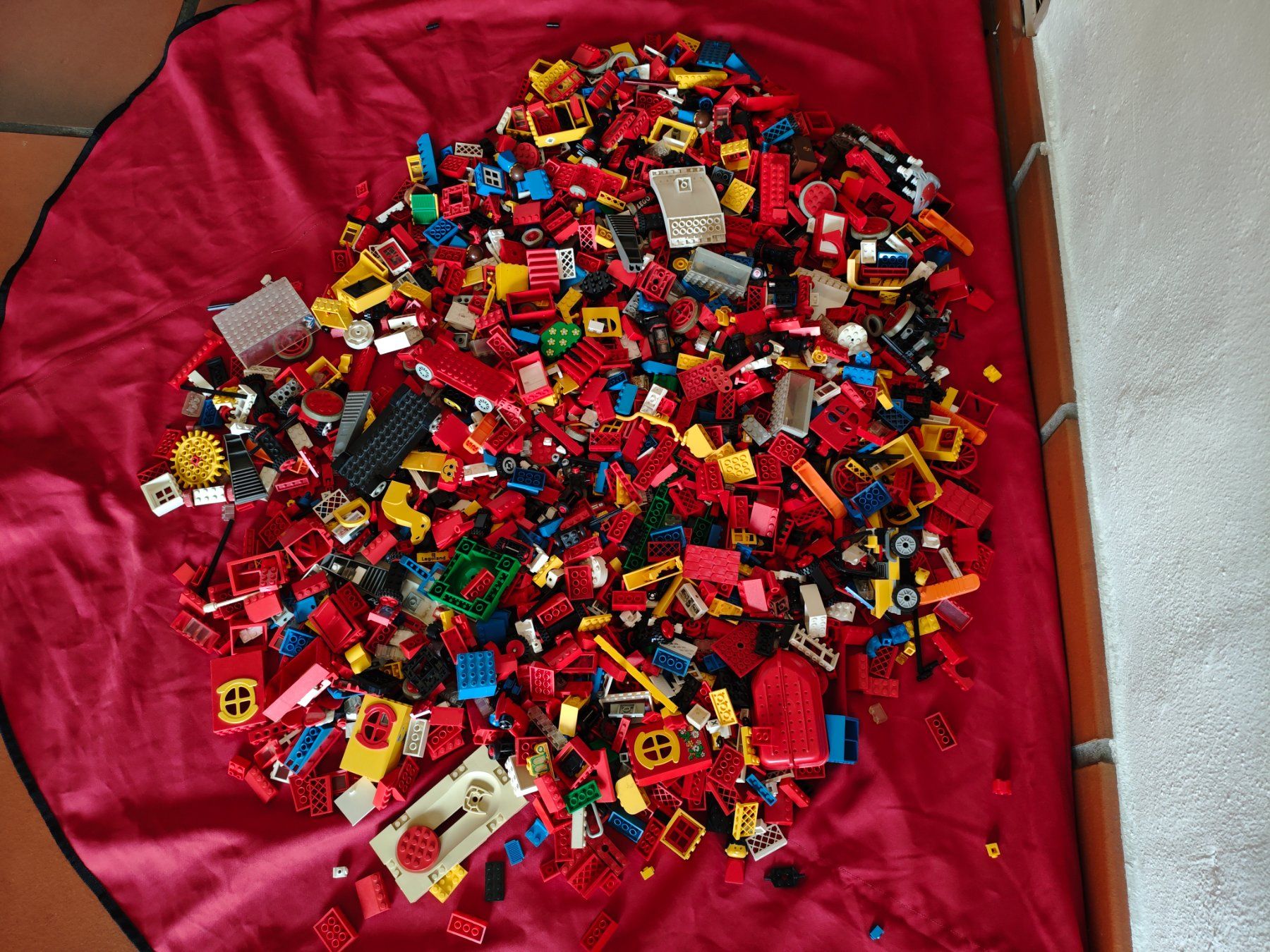 Lego Jouets: 5 KG aussortierte Legos – D'occasion à Bremgarten AG par redstar69 1