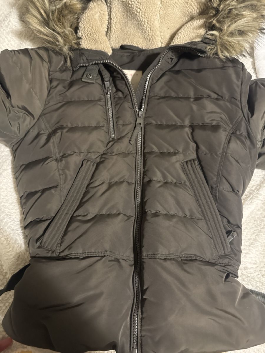Esprit Giacche & Cappotti: Winterjacke – Usato da Binningen venduto da kel_f7bw 3