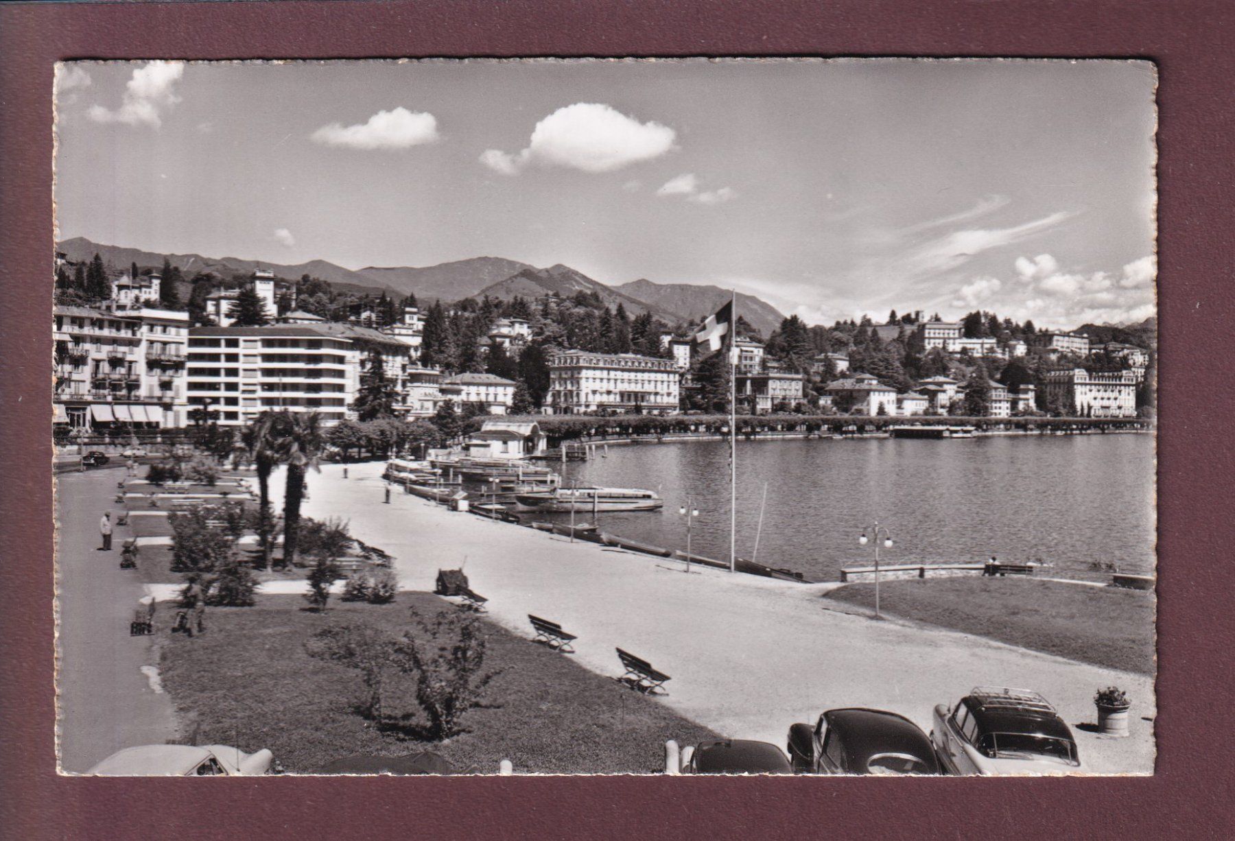 Cartoline postali: LUGANO - Paradiso - Quai – Usato da Pully venduto da nicecards