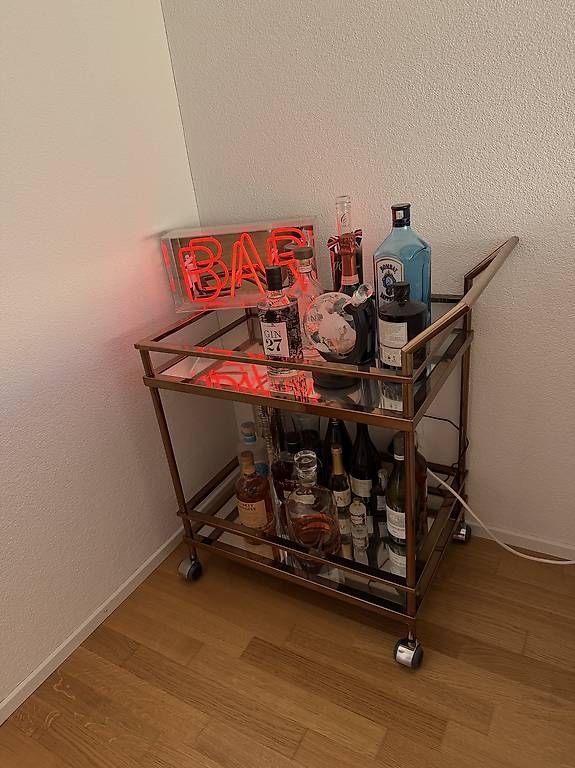 Servierwagen: Servierwagen / Bar – Gebraucht aus Niederwangen BE von taygun 1