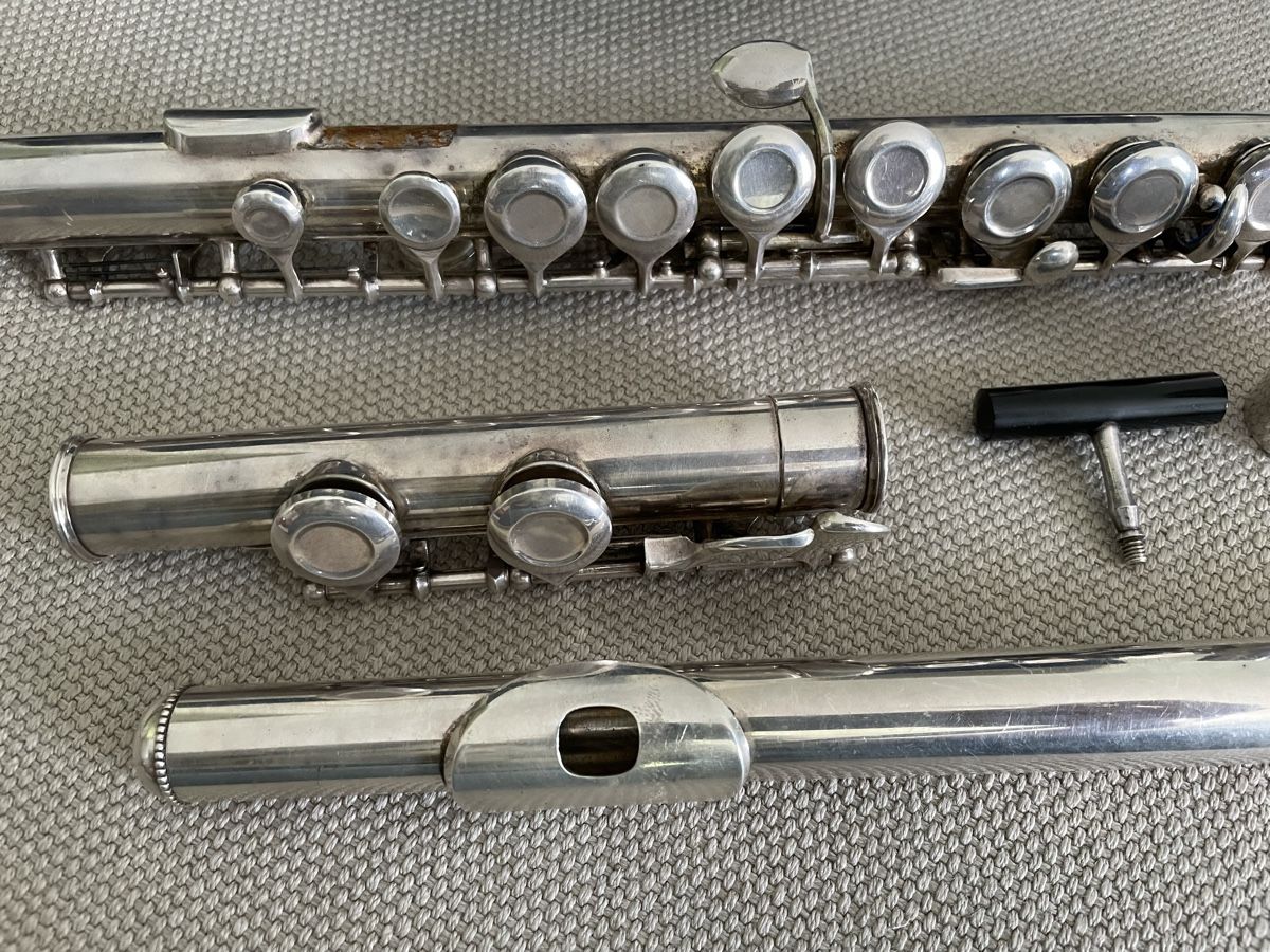 Strumenti musicali: Conrad Mollenhauer Querflöte 🪈 – Difettoso da Zürich venduto da rf_fr 1