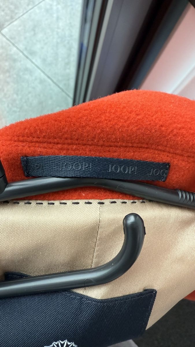 Joop Cappotti: Stylish JOOP Coat in Size 36 – Usato da Frauenfeld venduto da eun_275d 1