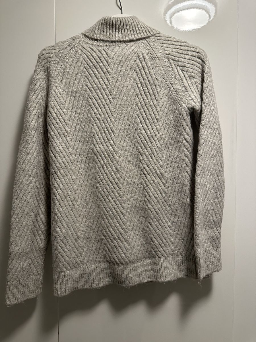 Bershka Maglioni & Felpe: Pullover, rollkragen Bershka | XS | grau – Usato da Spreitenbach venduto da Sujrkwxl