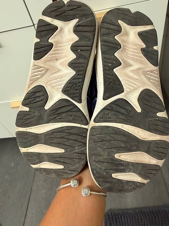 Scarpe per ragazzi: ASICS Laufschuhe 32 – Usato da Wettingen venduto da xen_t6v6 2