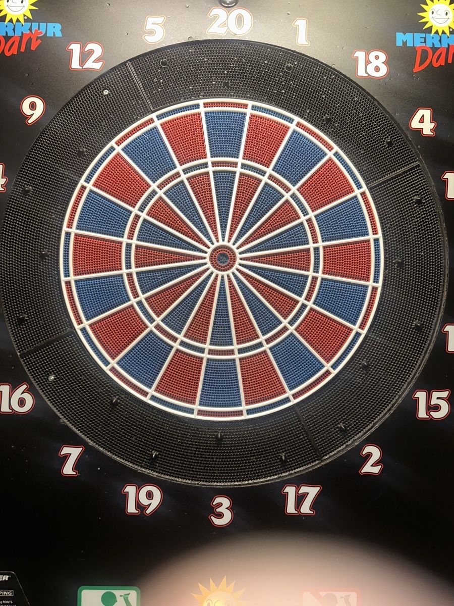 Jeux de fléchettes: Merkur Dart  – D'occasion à Rickenbach SO par jefry01 3