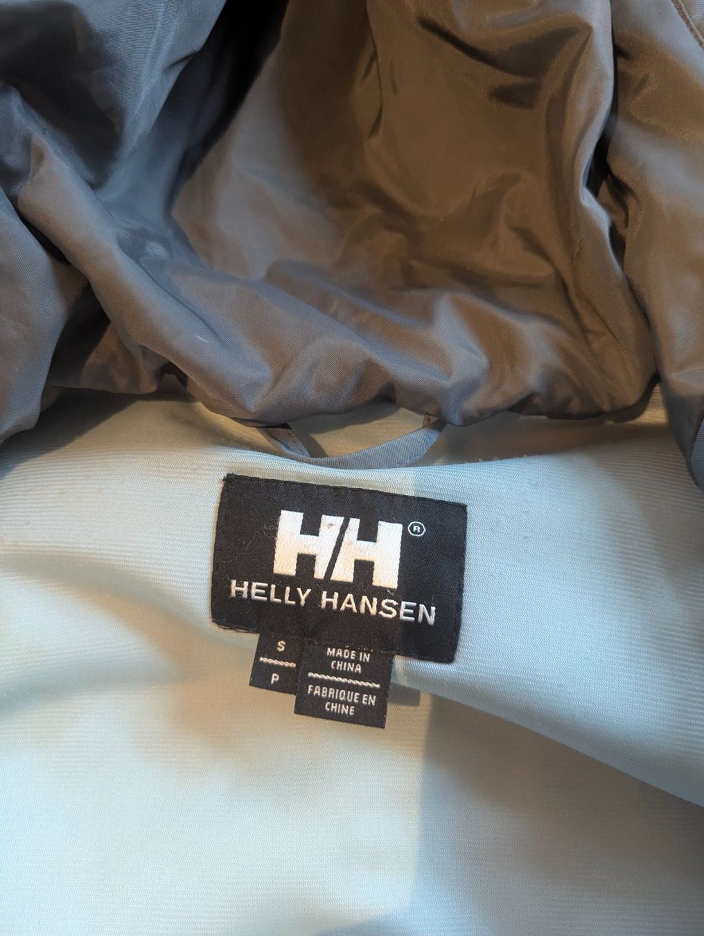Helly Hansen Giacche: Winter/Skijacke Helly Hansen, col. anthrazit hell/dunkel – Usato da Unterengstringen venduto da Olifant4 1