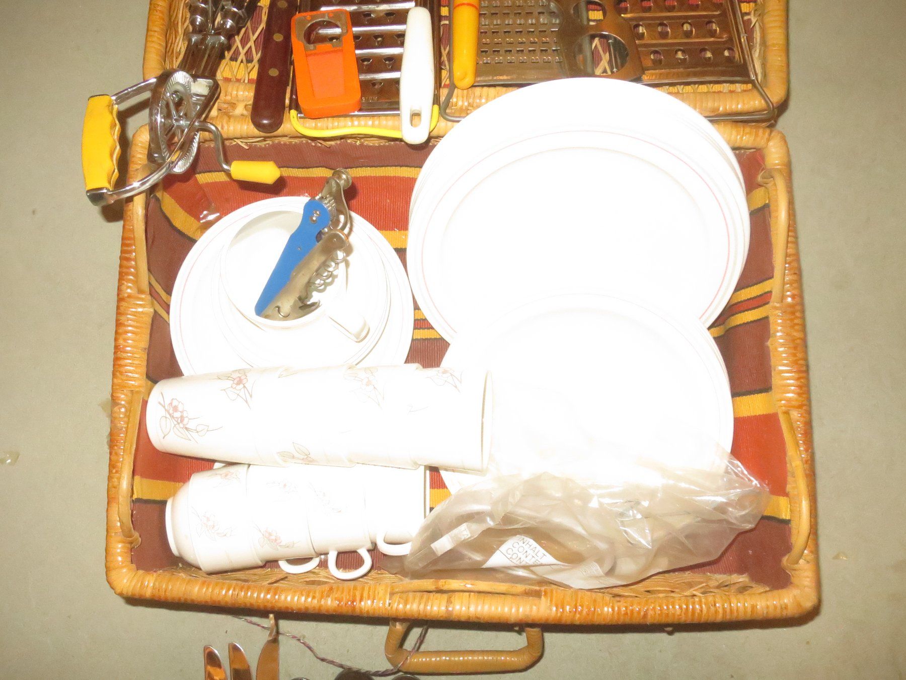 Valigie: Picknick Koffer – Usato da Winterthur venduto da Benz420 4