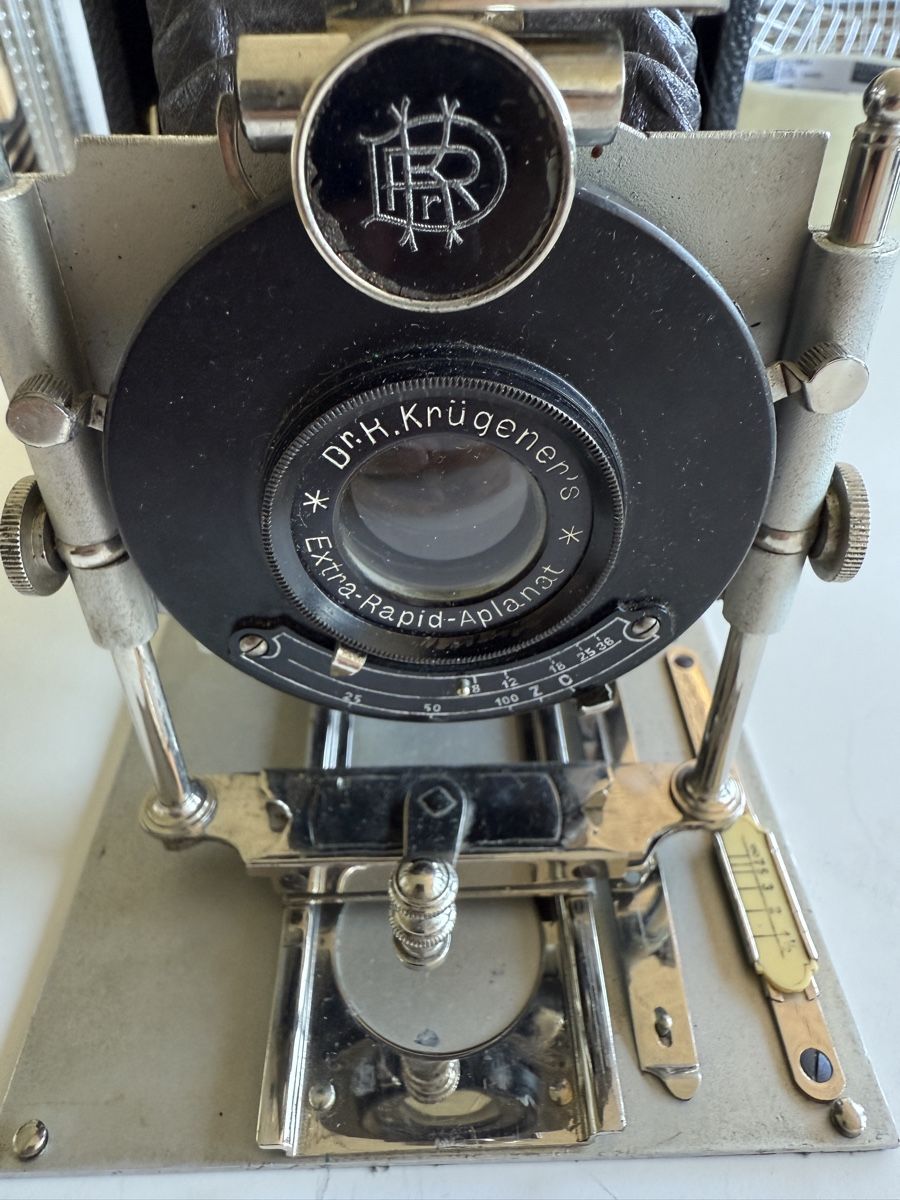 Fotocamera: Dr. Krügener’s Platten- / Klappkamera Extra-Rapid-Aplanat – Usato da Zürich venduto da Geniuss 3