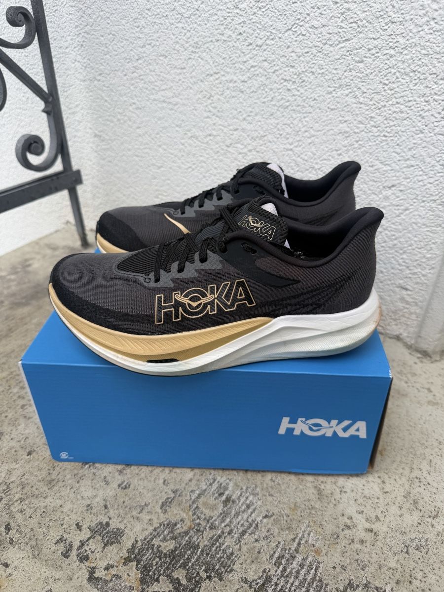 Hoka One One Herrenschuhe: HOKA Rocket X3 Carbon Running Shoe – Neu (gemäss Beschreibung) aus Zürich von agichristine 1