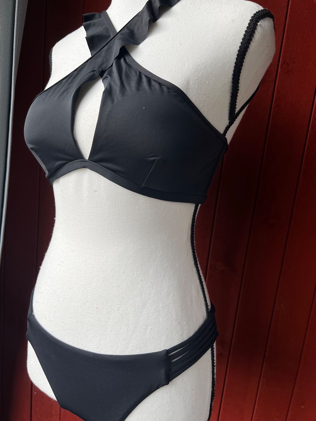 Costumi da bagno & Bikini: Stylischer Bikini schwarz Gr. S – Nuovo e nell'imballaggio originale da Riehen venduto da edu_92w7 2