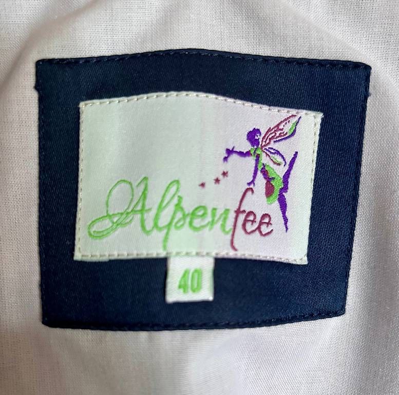 Robes: Dirndl Alpenfee Grösse 40 – D'occasion à Gossau SG par Rebecca-92 1