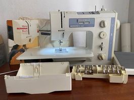Bernina 1020, frisch revidiert & mit Komplettem Zubehör