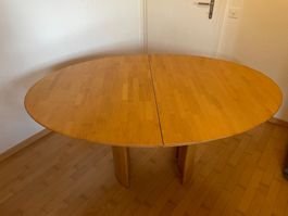 Esstisch ausziehbar, Kanadischer Ahorn, bis 280 cm lang.
