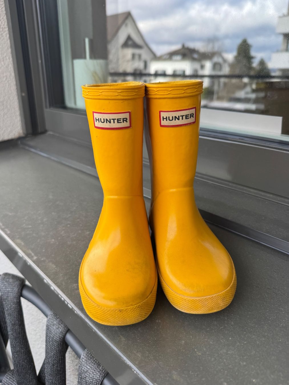 Hunter Scarpe per ragazzi: Hunter Regenstiefel Unisex – Usato da Rüschlikon venduto da Oakland