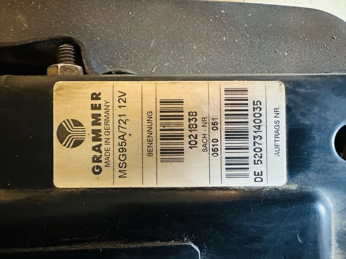 Trattori: Grammer Professional Sitz Traktor – Usato da Valzeina venduto da AHartmann98 4