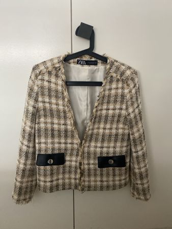 Zara elegant short blazer