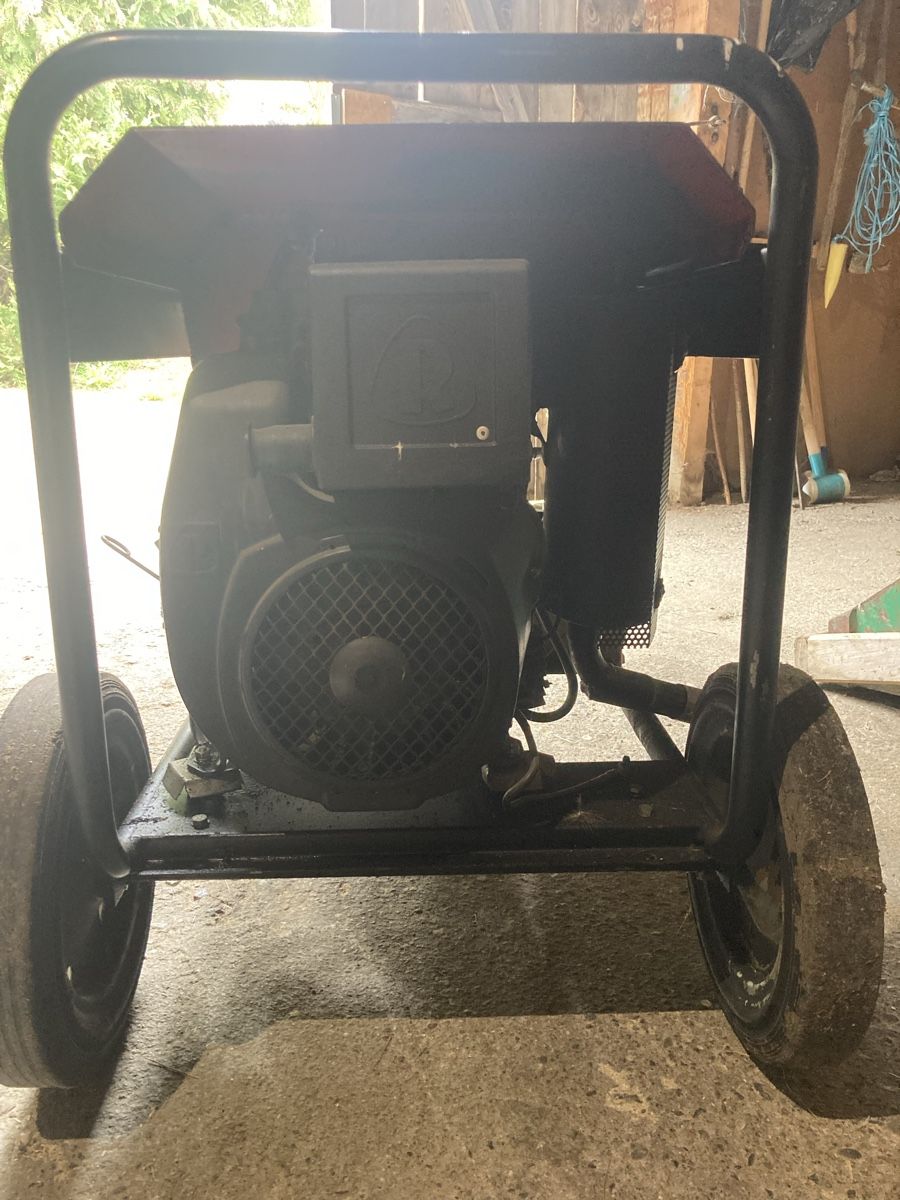 Generatori di corrente: Generator/ Stromagregat – Usato da Jaun venduto da walin2 2