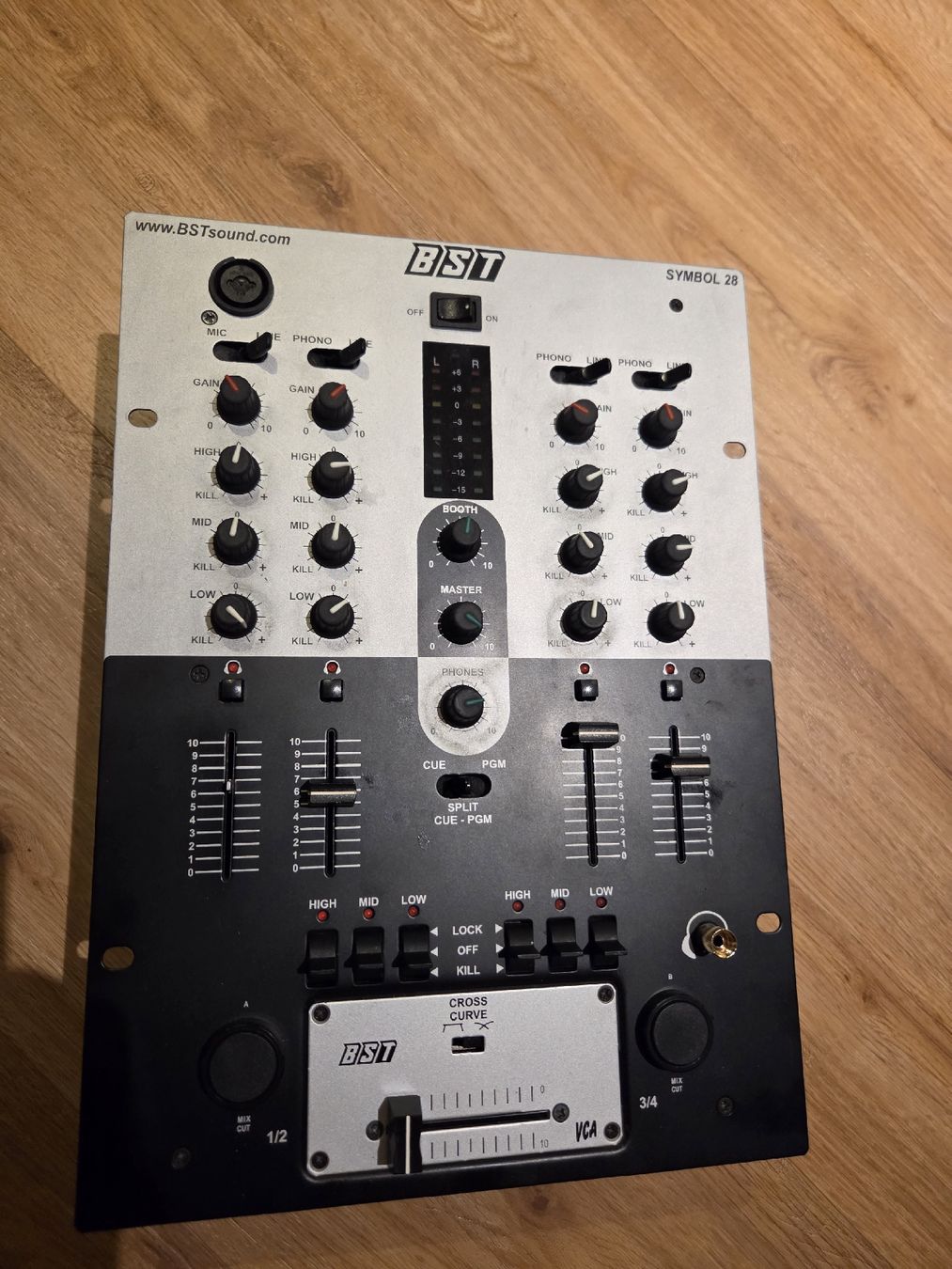 Mischpulte: DJ Mischpult BST Symbol 28 – Gebraucht aus Dettighofen von md9560i 1
