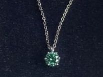 Elegante Silberkette mit grünem Moissanit Neu