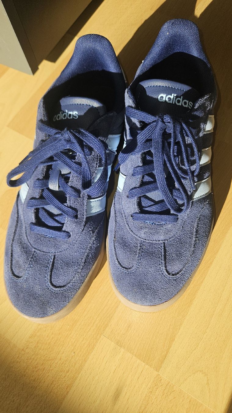 Scarpe da uomo: Adidas BARREDA size 44 – Usato da Frauenfeld venduto da exi_8dxy 2