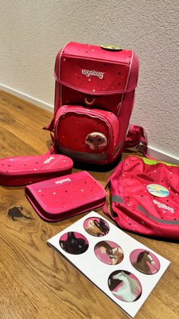 Ergobag Schulranzen Set pink Punkte, guter Zustand