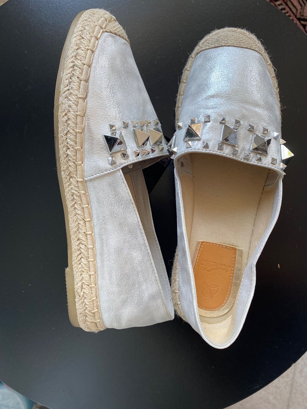 Scarpe da donna: JANESSA neuw. Espadrilles Silber Gr. 38 – Usato da Besazio venduto da lionheart63