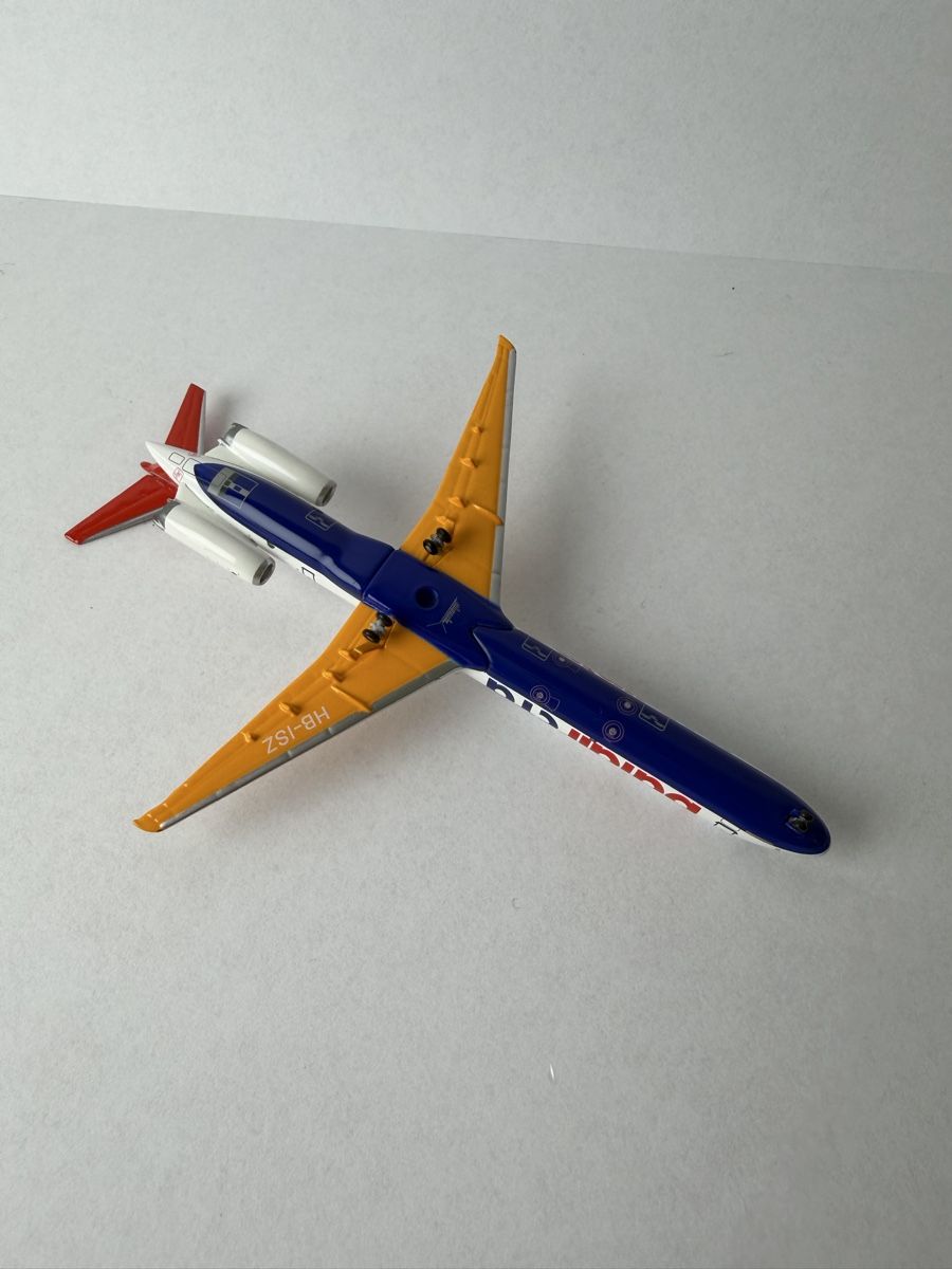 McDonnell Douglas Kit di modellismo & Modellini statici: BalairCTA MD-83 1:400 – Usato da Kloten venduto da Bruchpilot747 2