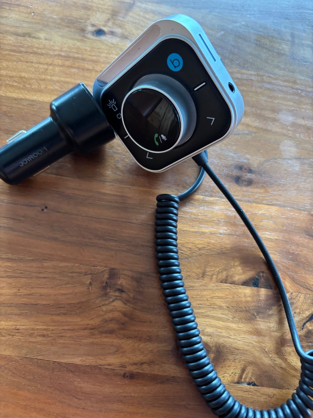 Laufwerke & Adapter: Car Bluetooth Transmitter – Neu (gemäss Beschreibung) aus Balsthal von Uroby