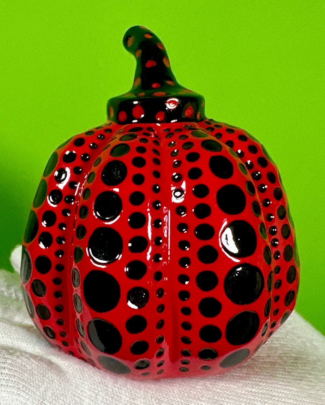 Sculture & Statue: Yayoi Kusama Pumpkin Figur – Usato da Horgen venduto da eli_9xdn 5