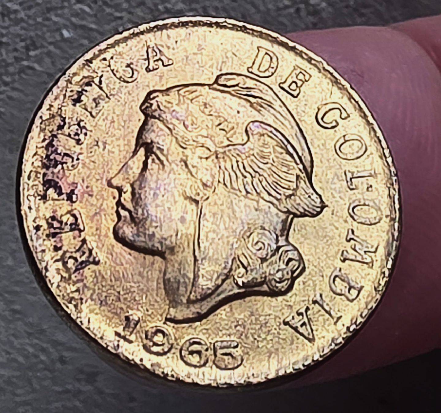 Tutti le monete: KOLUMBIEN 2 CENTAVOS 1965 – Usato da Winterthur venduto da Creso70