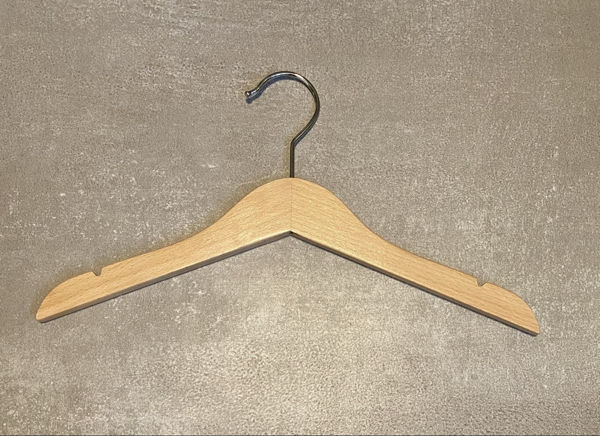 Ikea Kleiderbügel: Holz Kinderkleiderbügel / 29 Stück – Gebraucht aus Elgg von veo94 1
