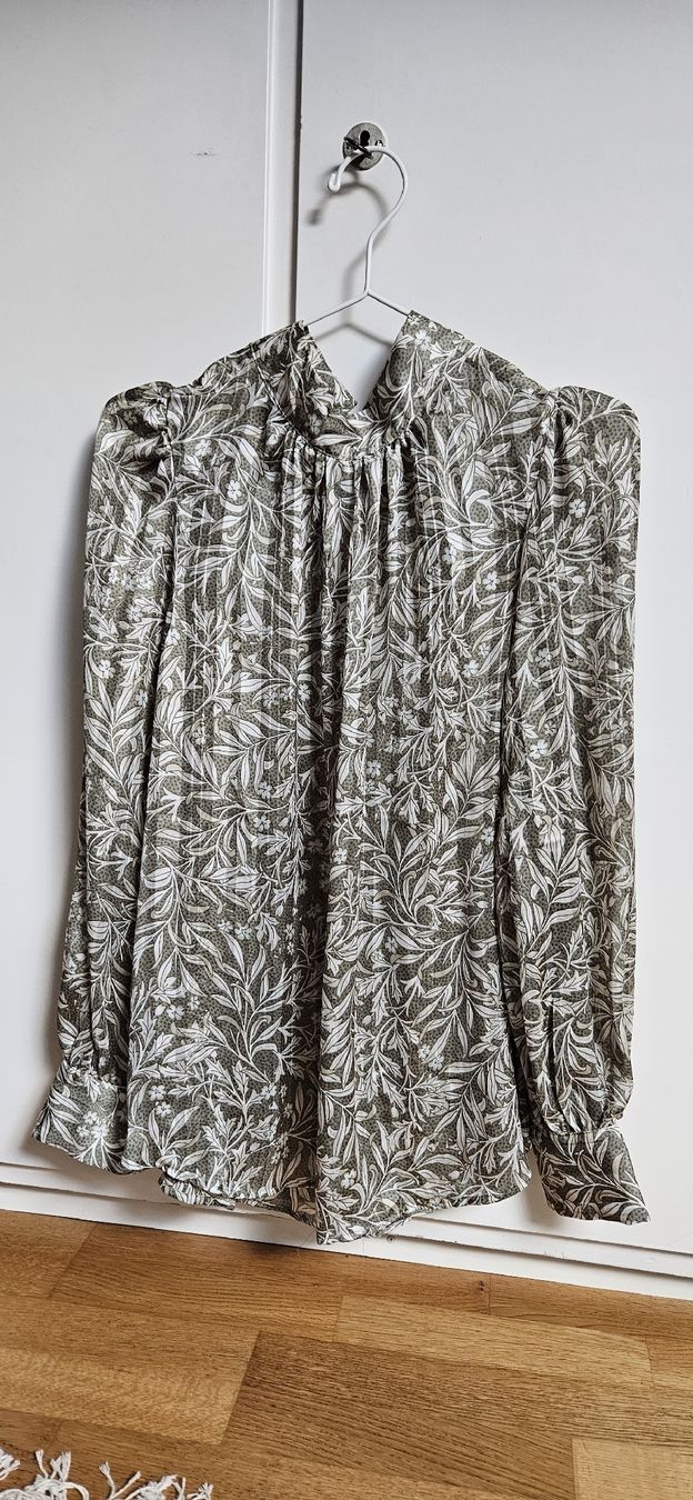 H&M Camicette: Bluse h&m Grösse M – Usato da Rombach venduto da ThriftBetter 1