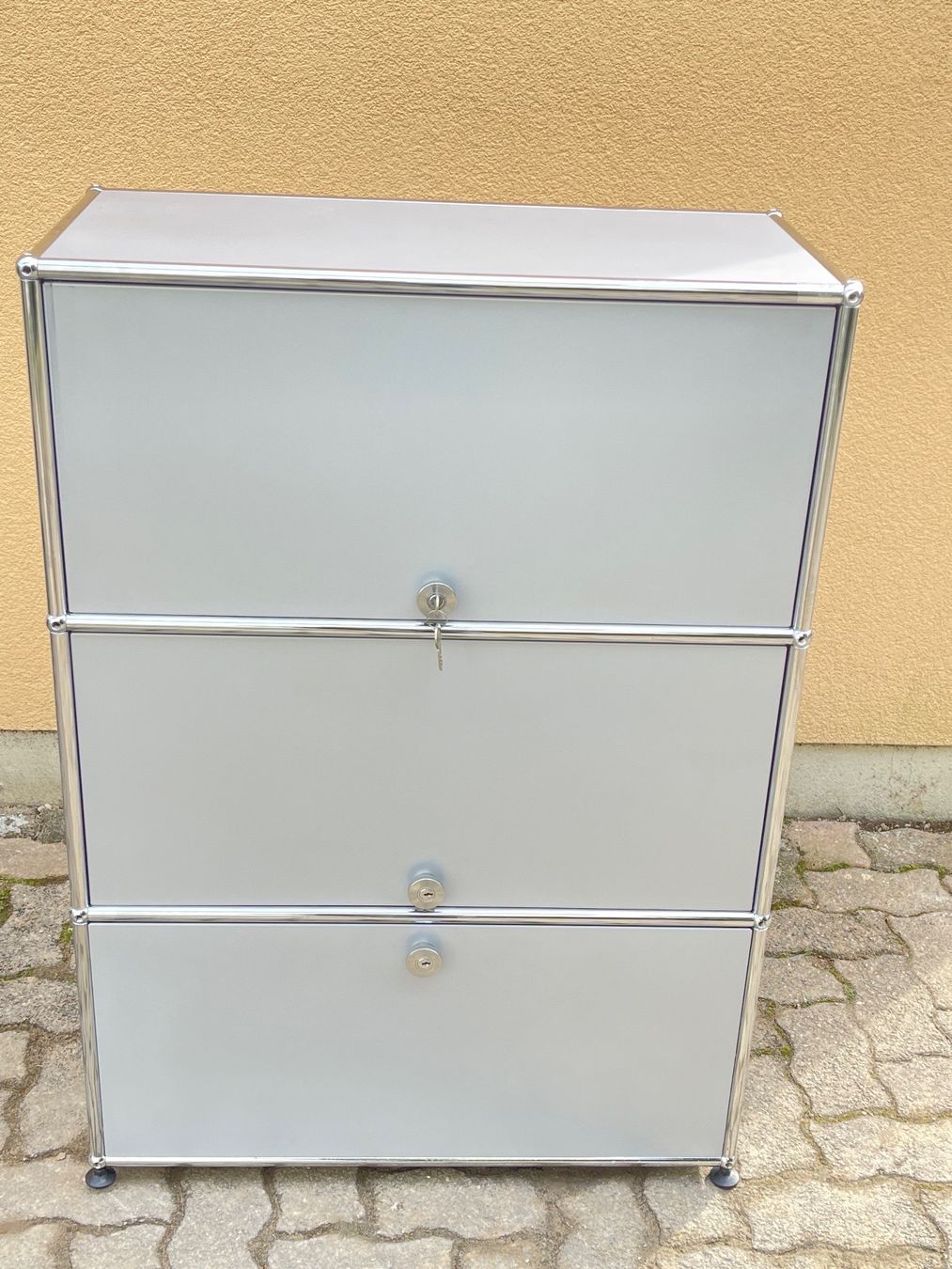 USM Commodes: USM Haller 1X3 Sideboard Mattsilber – D'occasion à Dietikon par Kumar_Occasionen