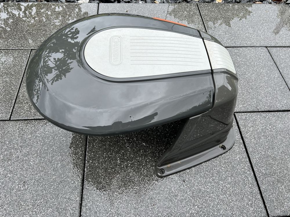 Gardena Garage für Rasenroboter Kaufen auf Ricardo