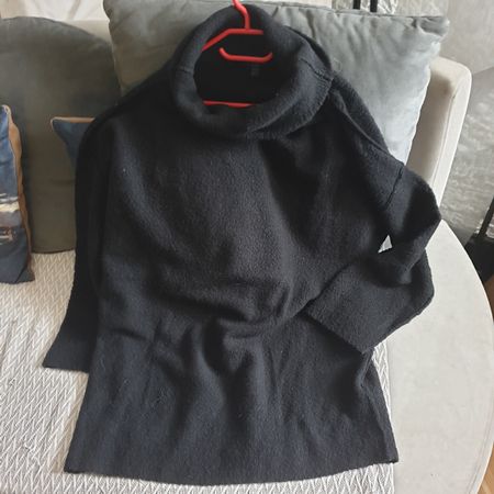 COS schöner Longpullover Gr. L / Wolle