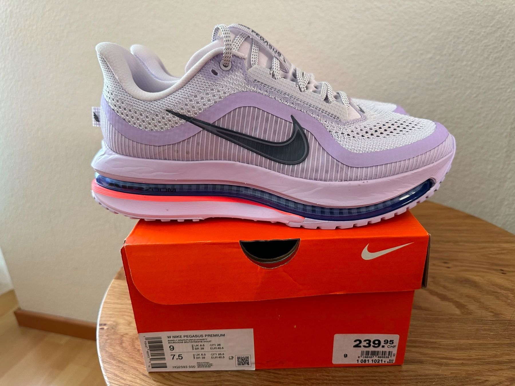 Nike Scarpe da donna: Nike Pegasus Premium Gr 40.5 Neu – Nuovo e nell'imballaggio originale da Zürich venduto da Herbion1 9
