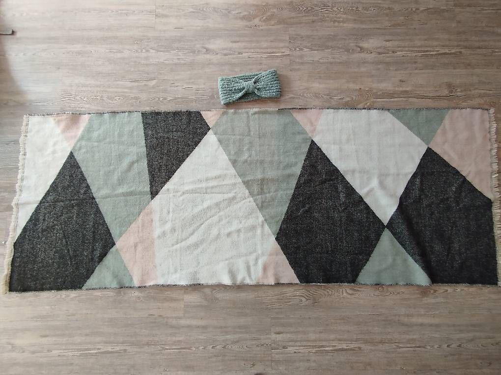 Foulard & Sciarpe: Schal&Stirnband – Usato da Reichenbach im Kandertal venduto da sch_gzp5 1