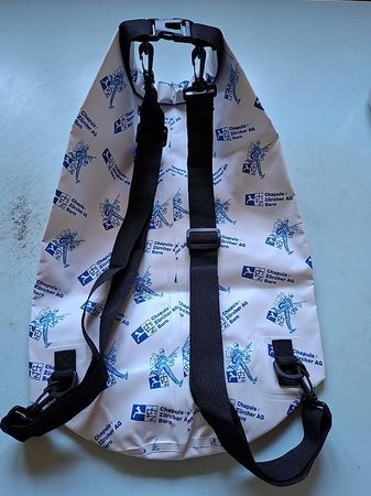 Wasserfester Rucksack 30 Liter zu verkaufen.