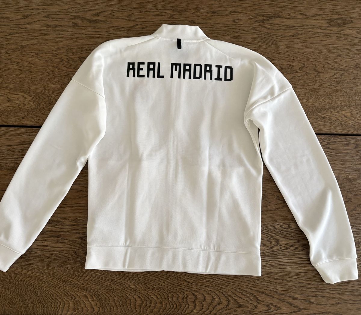 Adidas Jacken: Real Madrid Trainingsjacke von Adidas – Neu (gemäss Beschreibung) aus Glarus von faegli9 1
