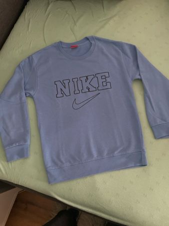Nike Puli S