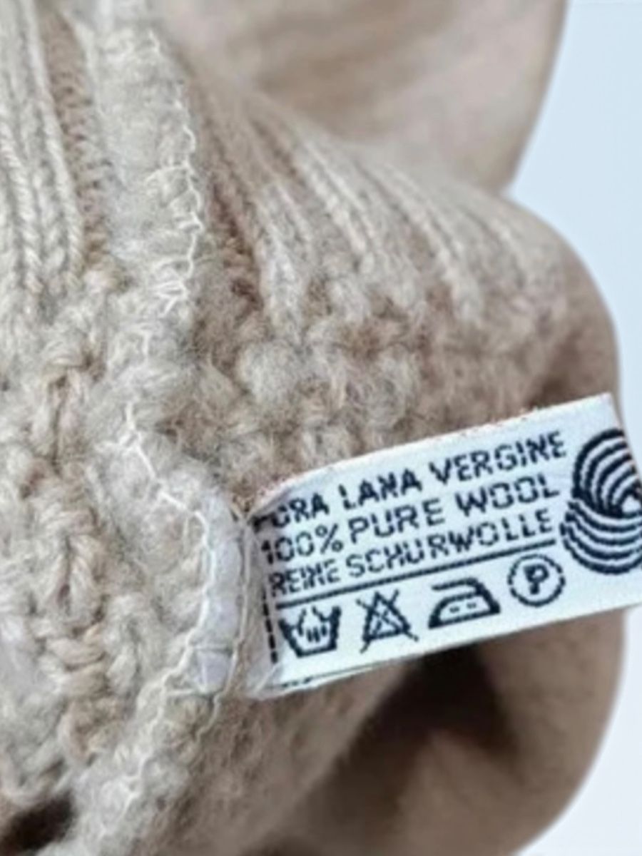 Burberry Maglioni & Felpe: Burberry crewneck wool sweater  – Nuovo (secondo la descrizione) da Plan-Les-Ouates venduto da Loved_Panda_Clothing 3