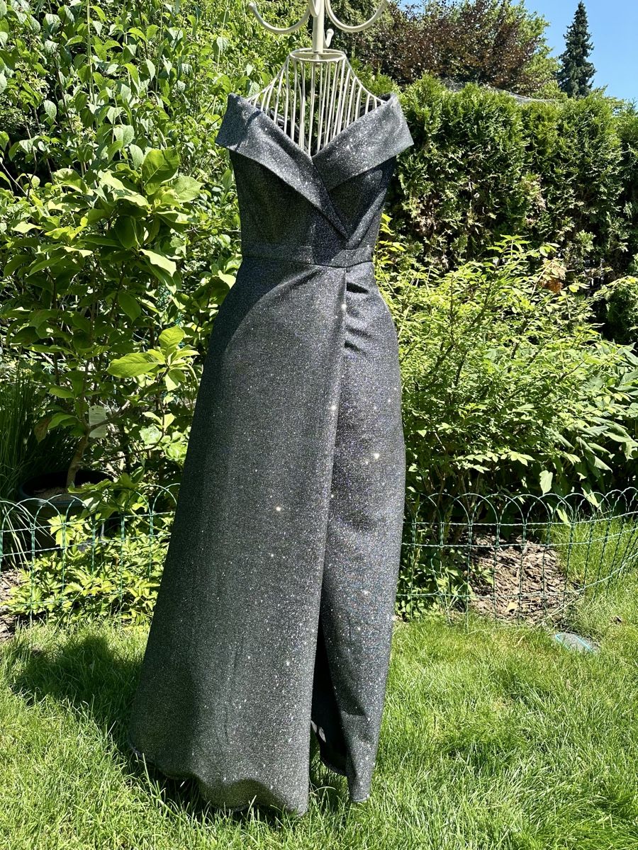 Vestiti: Abendkleid silber glitzernd mit Schlitz und Seitentaschen – Usato da Olten venduto da Barola01