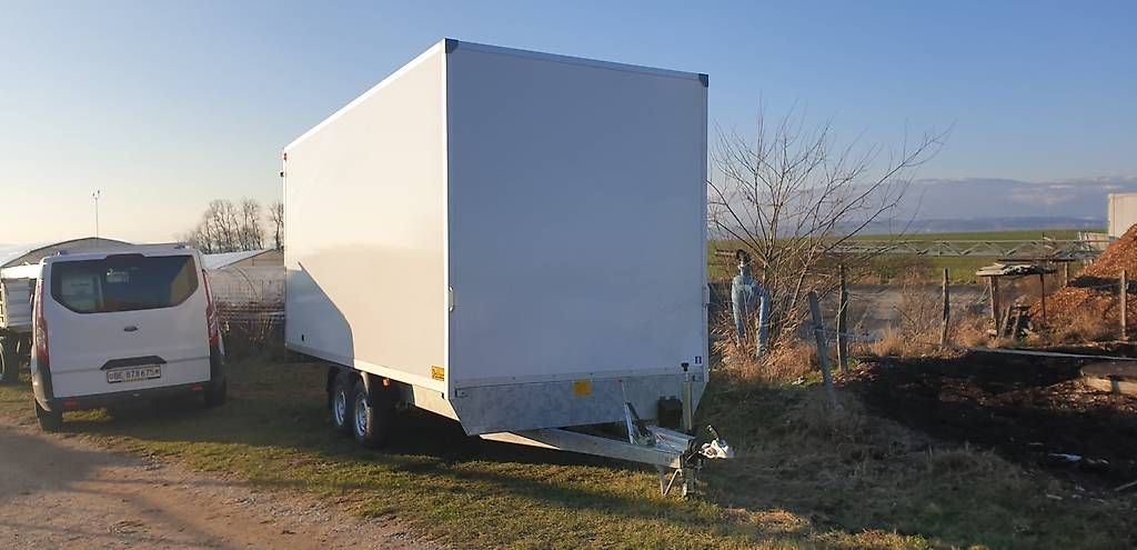 Rimorchi: Kofferanhänger Daltec Cargo 35 BK – Usato da Diessbach b. Büren venduto da schtumpf