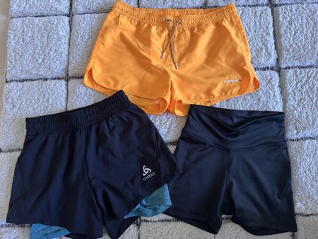 3 Sportshorts Gr. XS/34: Icepeak, Odlo, Reebok
