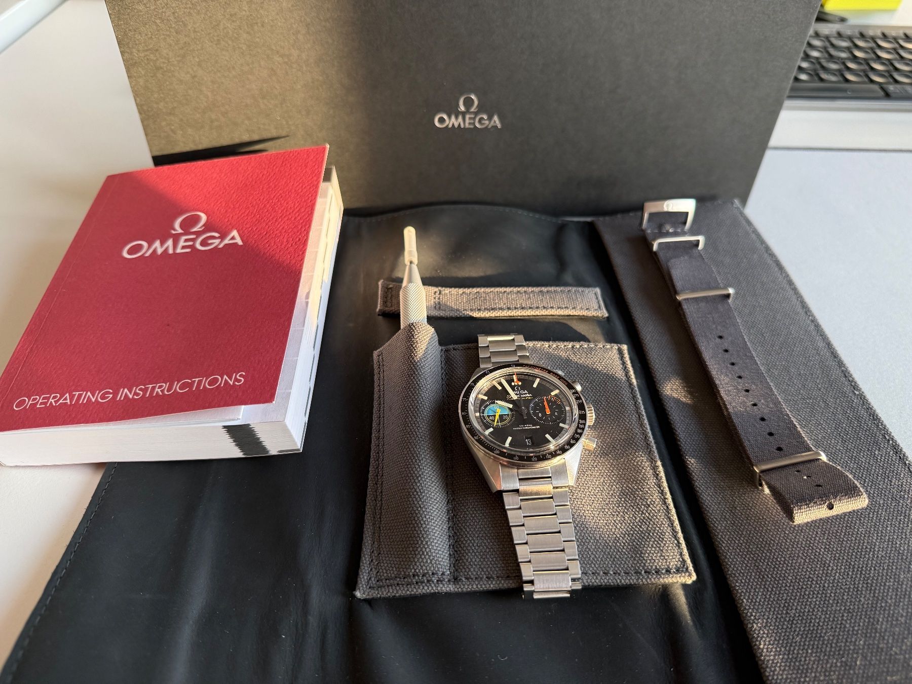 Omega Orologi: Omega Speedmaster Pilot 41mm Stahl Chrono mit Datum – Nuovo e nell'imballaggio originale da Aarau venduto da trader1000 6