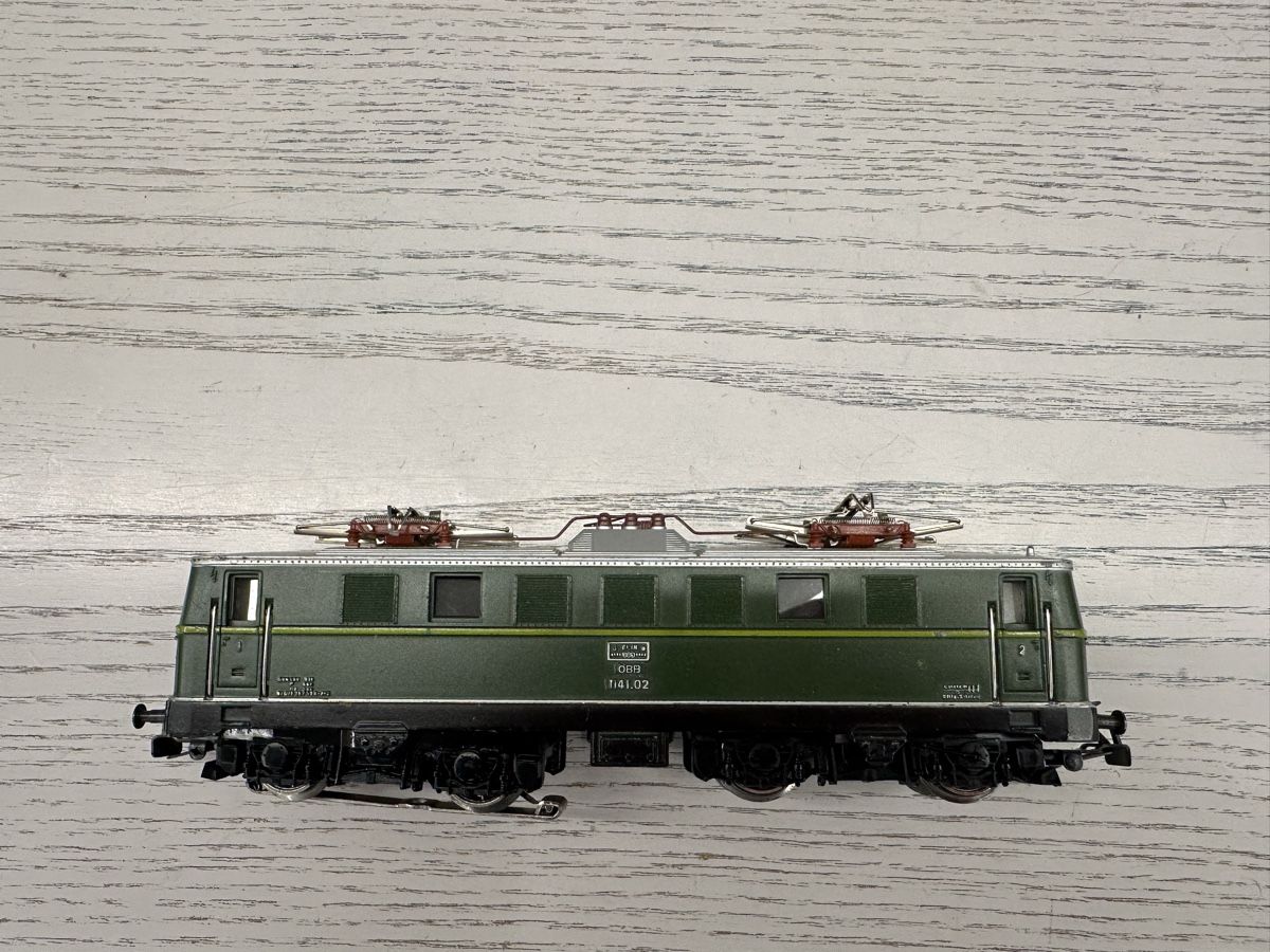 Märklin Modellini di ferrovie: Märklin 3036 ÖBB BR 1141 – Usato da Lupsingen venduto da New-Haven 2