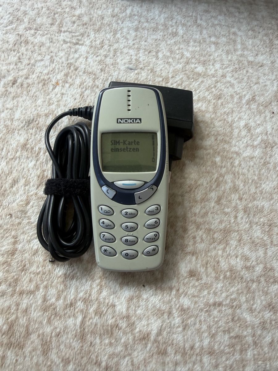 Nokia Telefoni cellulari / Smartphones: Nokia 3310 inkl Lgerät – Usato da Regensdorf venduto da mex5145 9