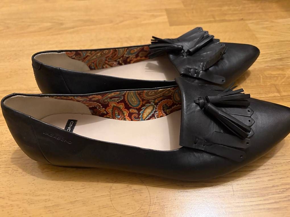 Chaussures femmes: Chaussures cuir noires taille 39 – D'occasion à Riex par sie_ngx9 1